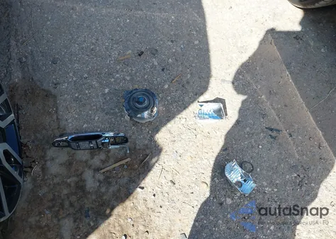 2008 Chevrolet Tahoe Ltz z USA, uszkodzony, nr VIN 1GNFC13J98R233238